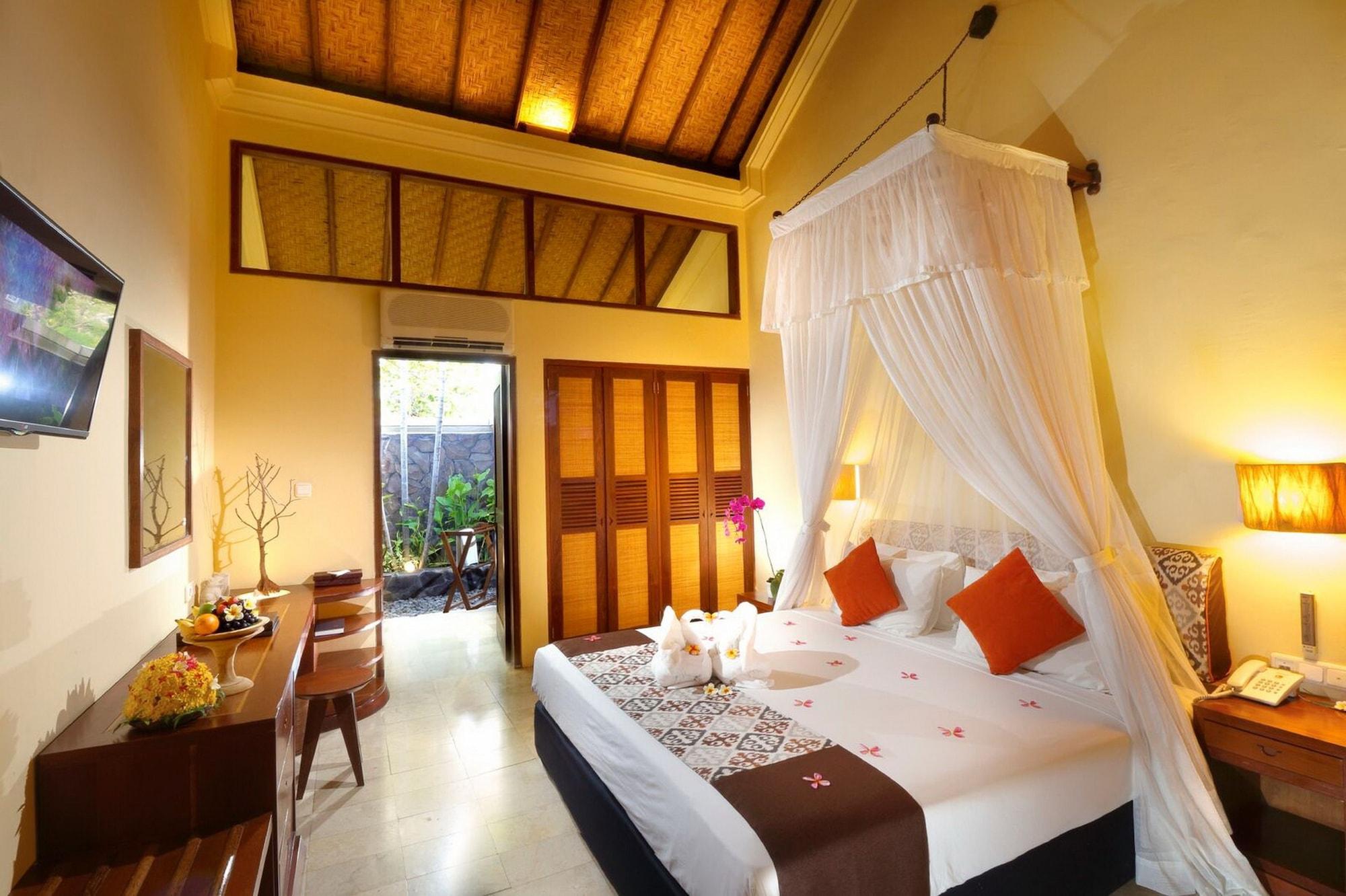 Mimpi Resort Menjangan Banyuwedang Exterior foto