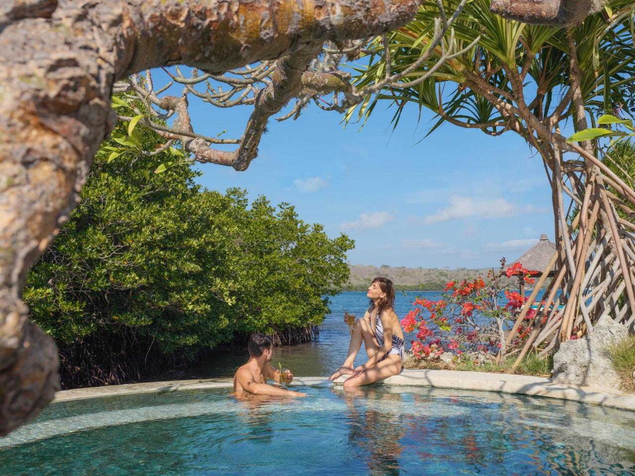 Mimpi Resort Menjangan Banyuwedang Exterior foto