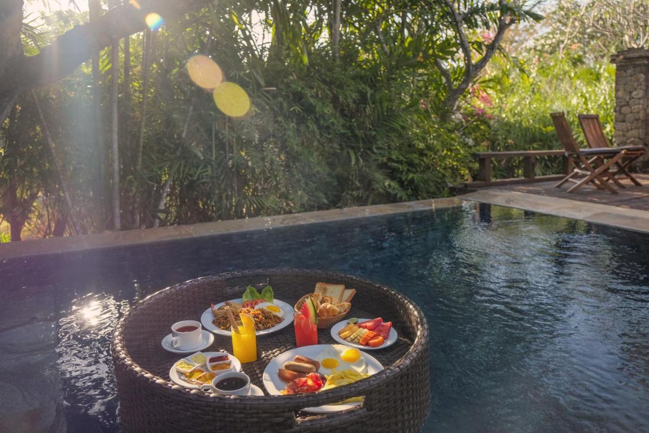 Mimpi Resort Menjangan Banyuwedang Exterior foto